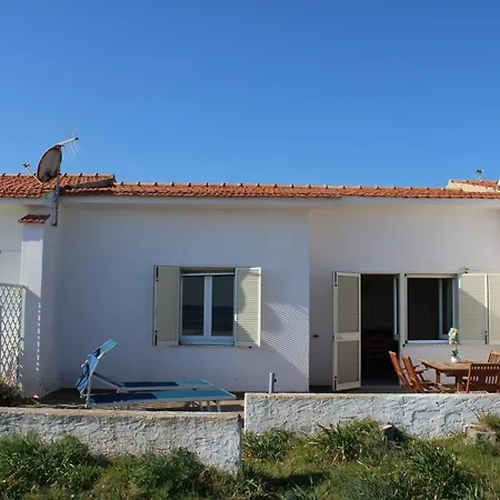 Villa Cc Direttamente Nella Spiaggia Della Cinta Location Meravigliosa Vista E Posizione Mozzafiato *